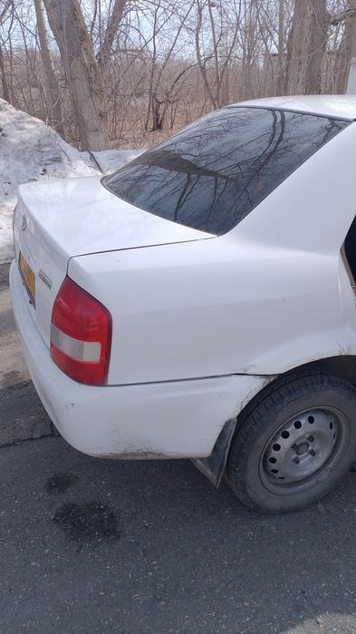 Продам Мазду фемели 2001 года