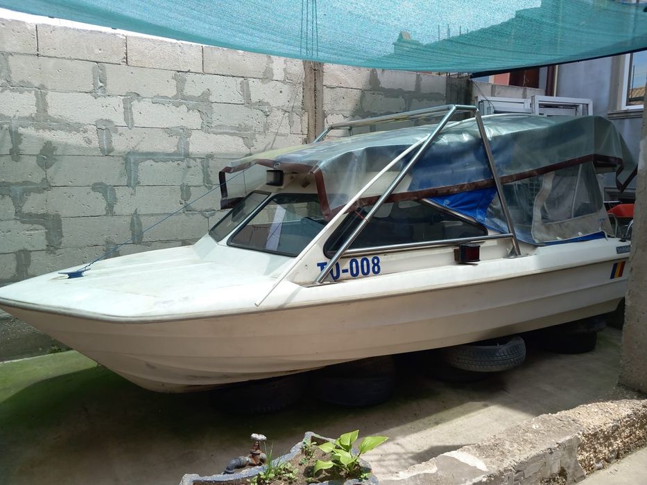 Vand barca fara motor