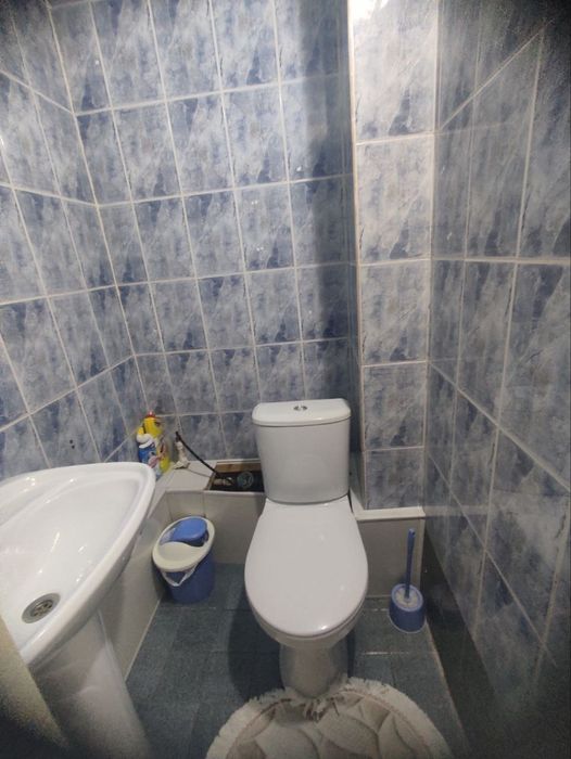 Продам своя Янгихает Титаник дом 3/4/9 кв.м 72 метро 4 Цена 67500