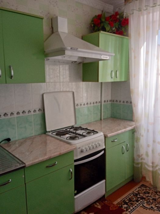 bir xonalik dom ijaraga beriladi