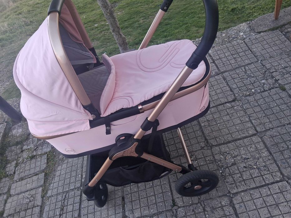 Бебешка количка Chipolino Infiniti