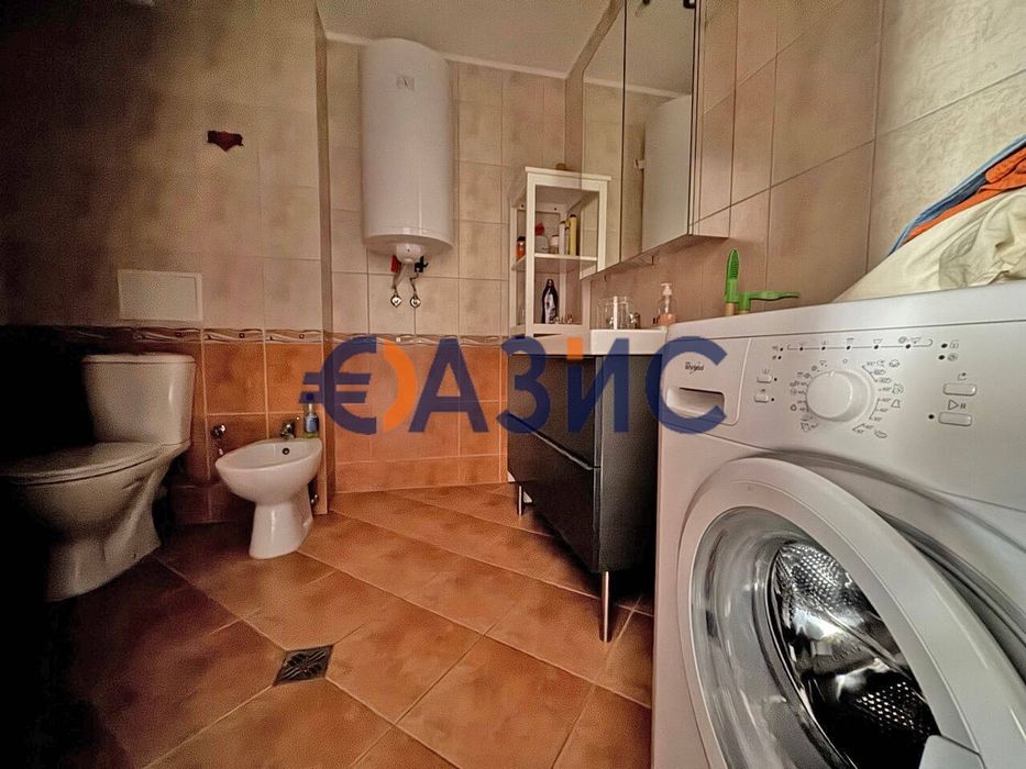 Продава се Тристаен апартамент в Свети Влас - 149 кв.м за 1095 €/кв.м - Снимка #8