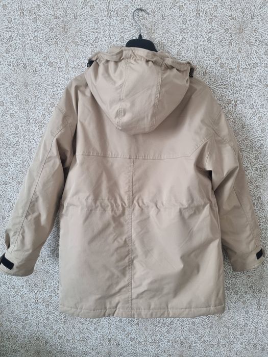 Куртка на девочку