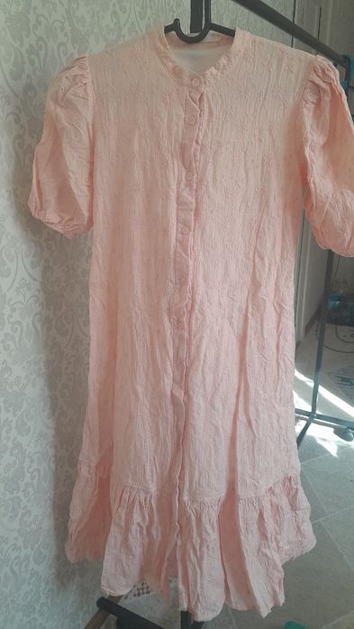 Женский одежда. Платья, блузка