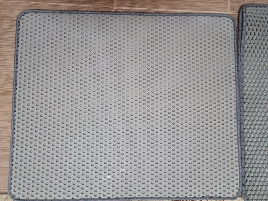 Подложка за котешка тоалетна