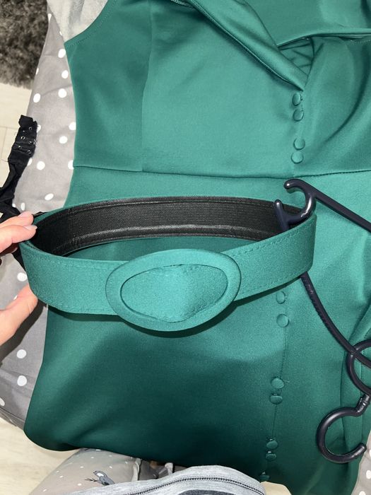 Rochie midi / scurta S verde