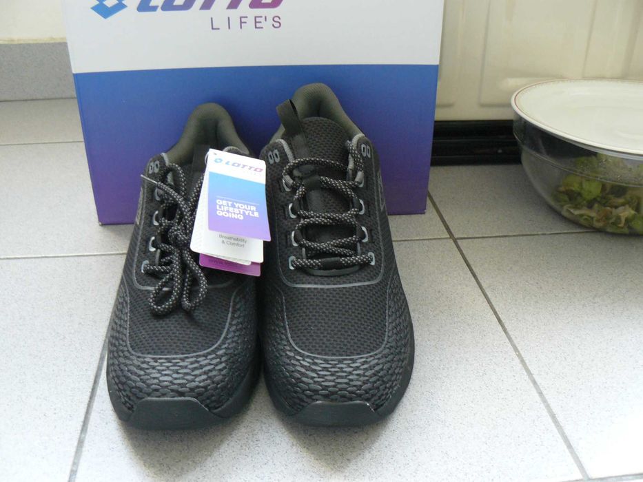 Pantofi Sport Barbati LOTTO KIBRA AMF Noi,Originali,Negru,Marime 45,5