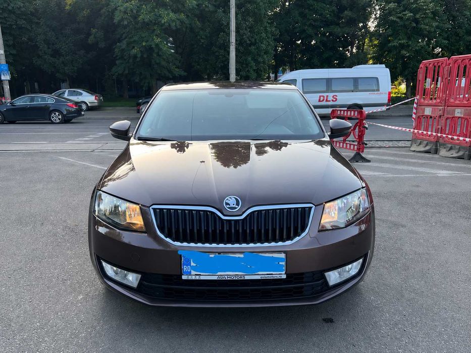 SKODA Octavia 2015 — imagine 10