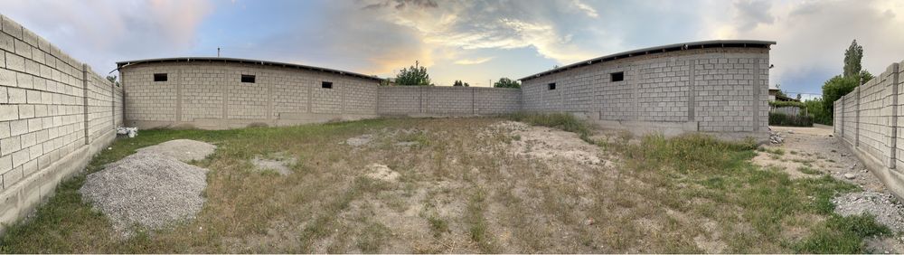 Noturar yer maydoni sotiladi. Нотурар ер майдони сотилади