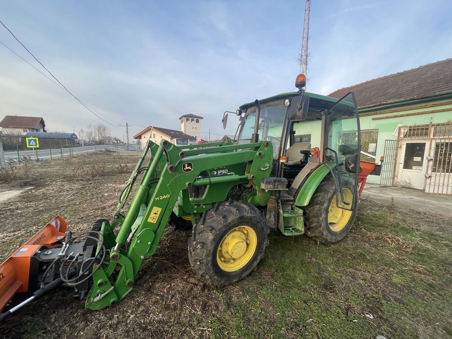 2018 John Deere 5065e cu incarcator 1700 ore