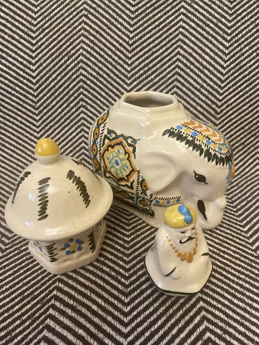 Фарфоровые чайницы-слоники