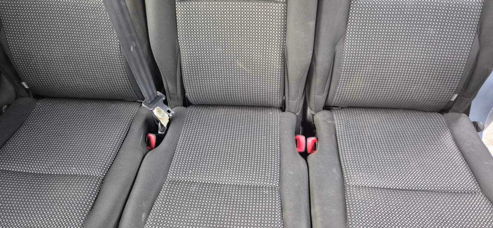 Салон за Toyota Corolla Verso 2004-2009