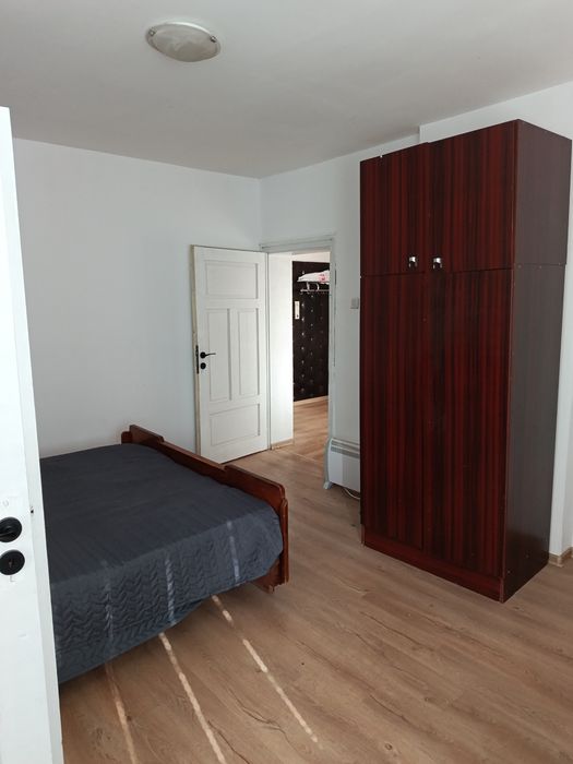 Дава се под наем Етаж от къща в Враца, Квартал 103 - 120 кв.м за 498.27 € - Снимка #7