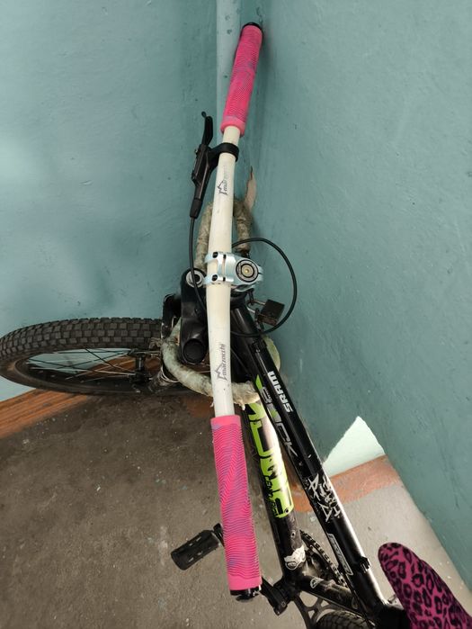 обменяю на стрит байк