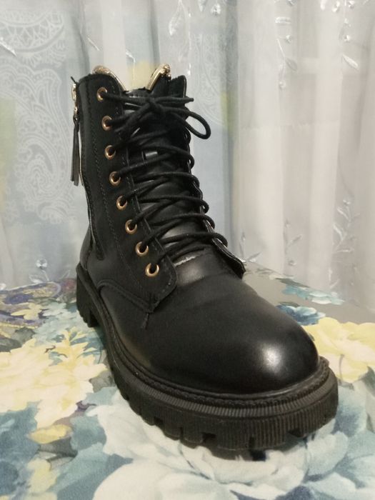 Читайте внимательно описание игры