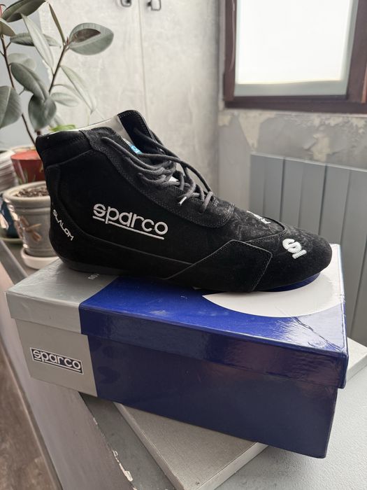Продам обувь для гонок sparko