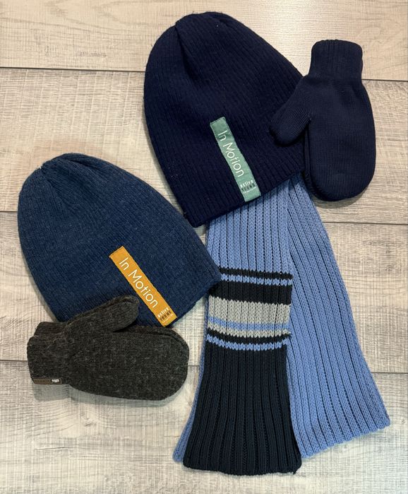 Шапки, шарф и варежки