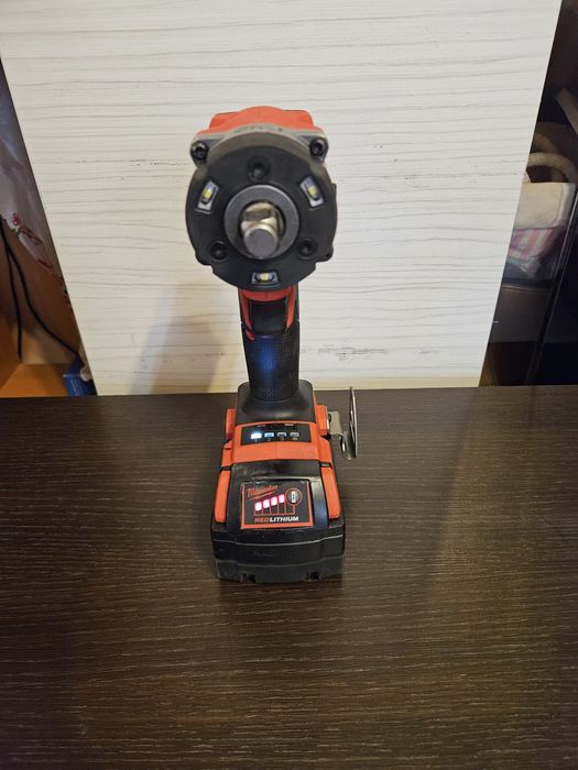 Milwaukee M 18 FIW2F 12, pistol cu impact