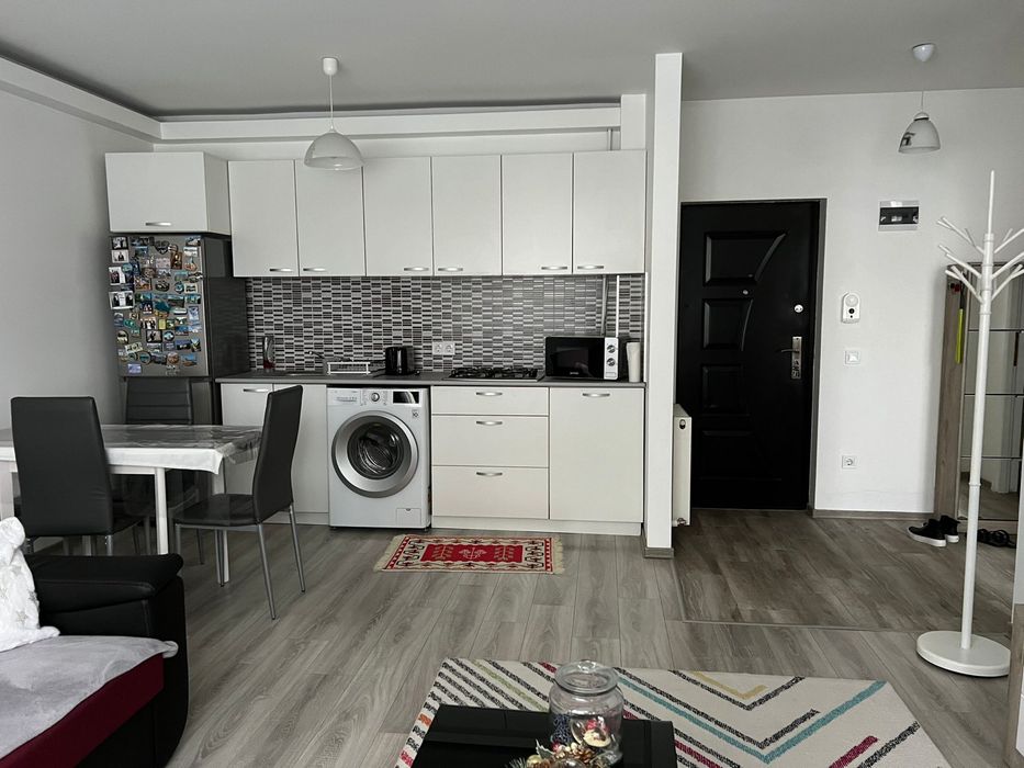 Apartamant 2 camere de inchiriat