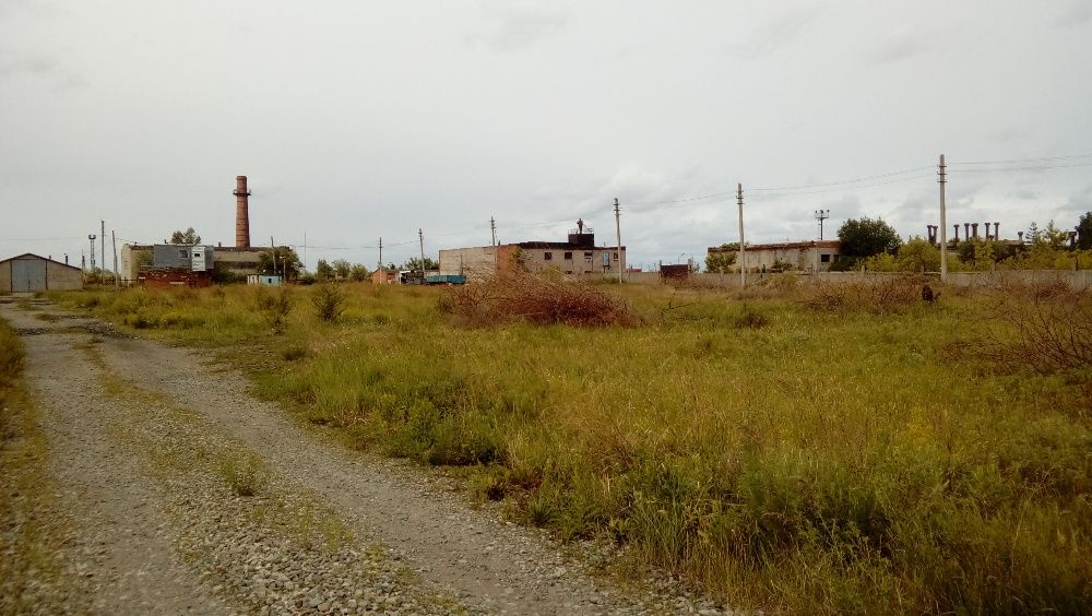 Промбаза,  c   ж\д дорогой , продам.