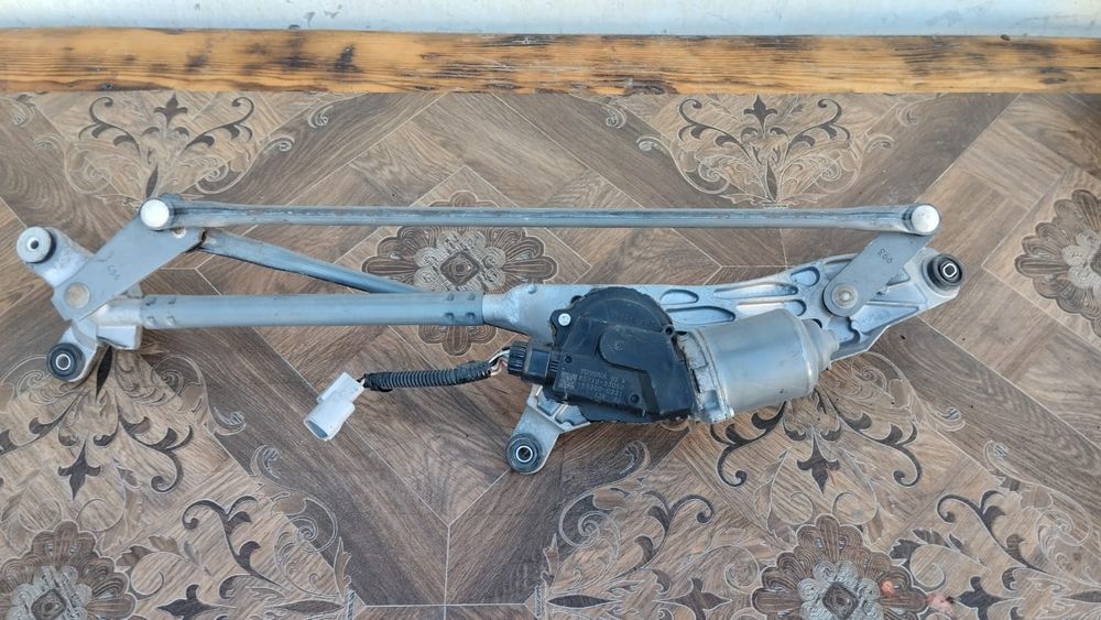 Трапеция дворников Camry 40