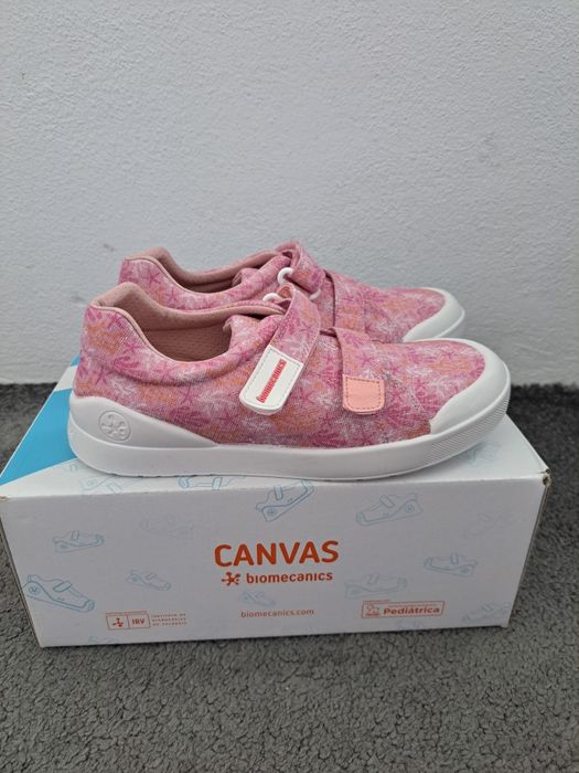 Biomecanics Canvas marime 32