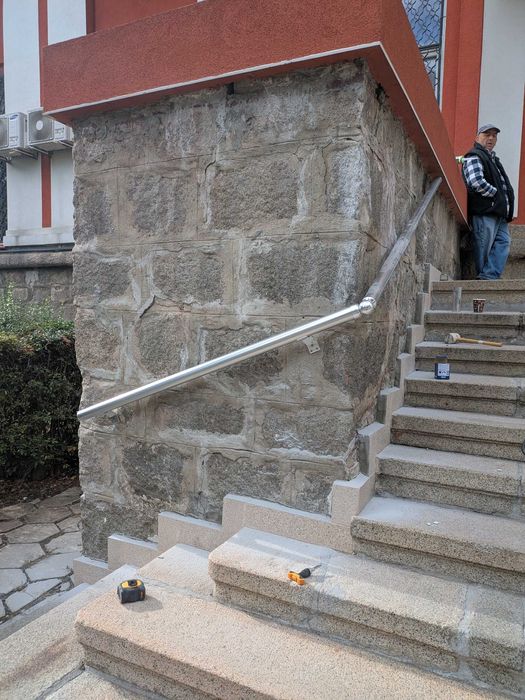 Ръкохватки за стълбища и парапети