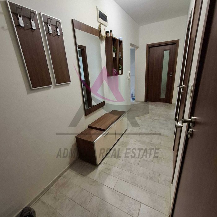 Продава се Тристаен апартамент в Варна, Възраждане 1 - 71 кв.м за 2423 €/кв.м - Снимка #2