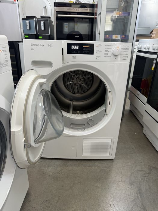 Сушилня Miele T1 Термопомпа 8кг А++