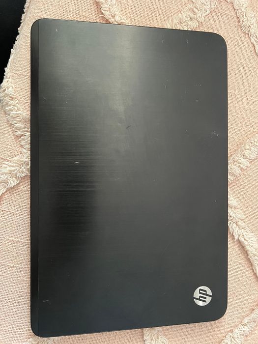 Vand laptop hp envy i5 8gb ram