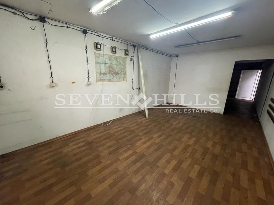 Дава се под наем Склад в Пловдив, Индустриална зона - Юг - 1080 кв.м за 2700 € - Снимка #7