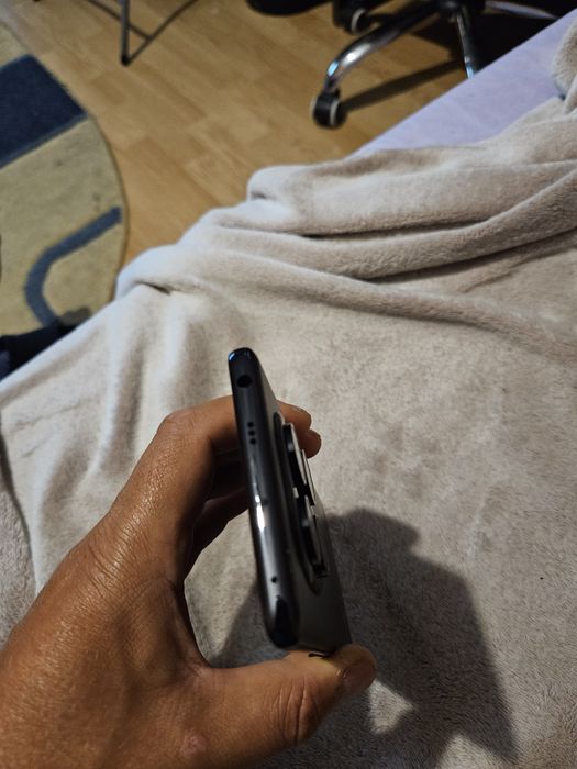 Vând schimb Redmi note 14 pro
