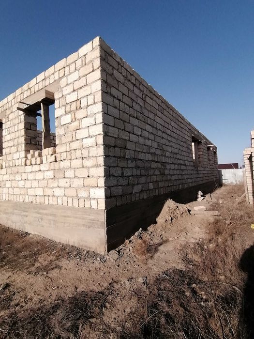 Продается недостроенный дом (мкрн Коктем)