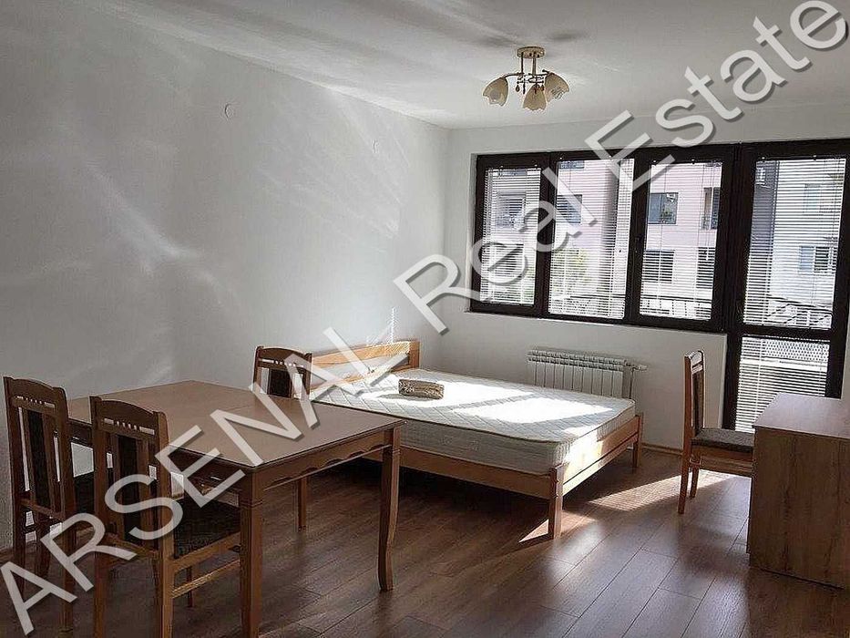 Дава се под наем Многостаен апартамент в София, Стрелбище - 145 кв.м за 1000 € - Снимка #3