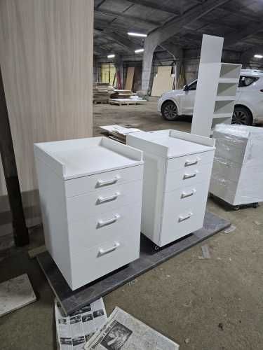 Продам мед  тумбы,новые