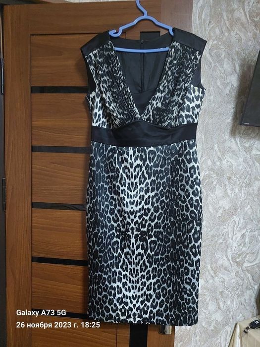 Вечерние платья.