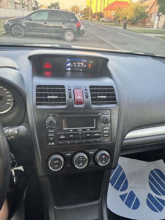 Vand Subaru XV 1.6 benzina