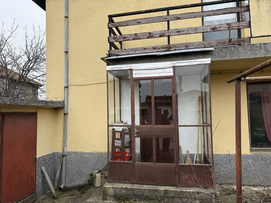 Продава се Къща в с. Ушинци, Област Разград - 155 кв.м за 741 €/кв.м - Снимка #12