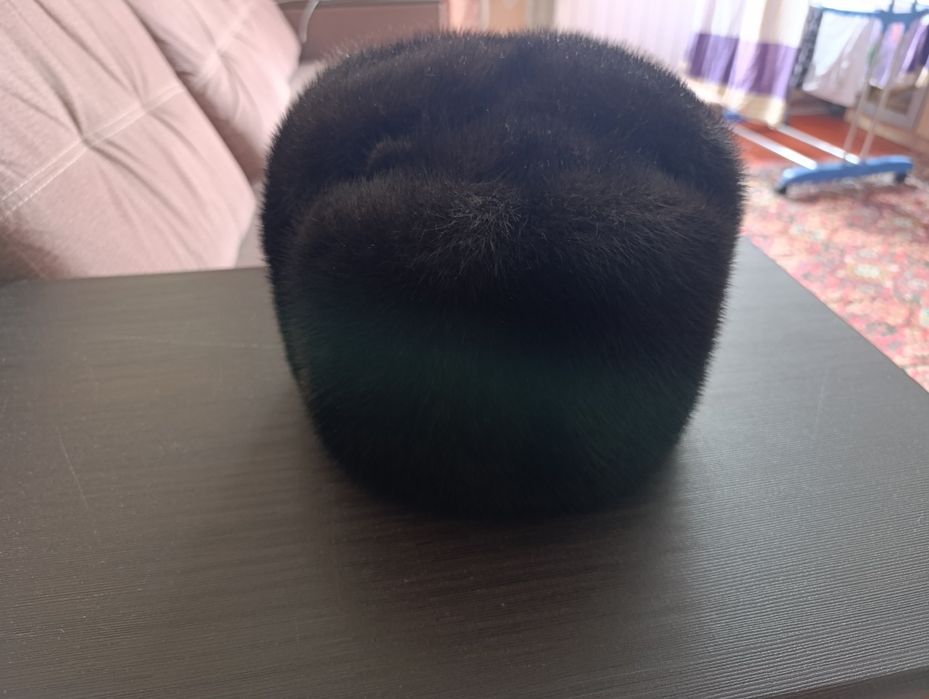 Продается шапка обманка норковая