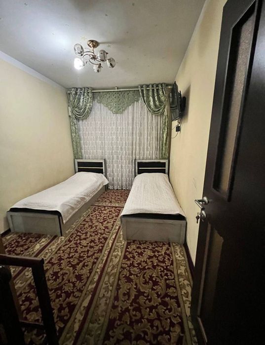 Sergeli 5a novostroyka 3/7/7 Srochna sotiladi