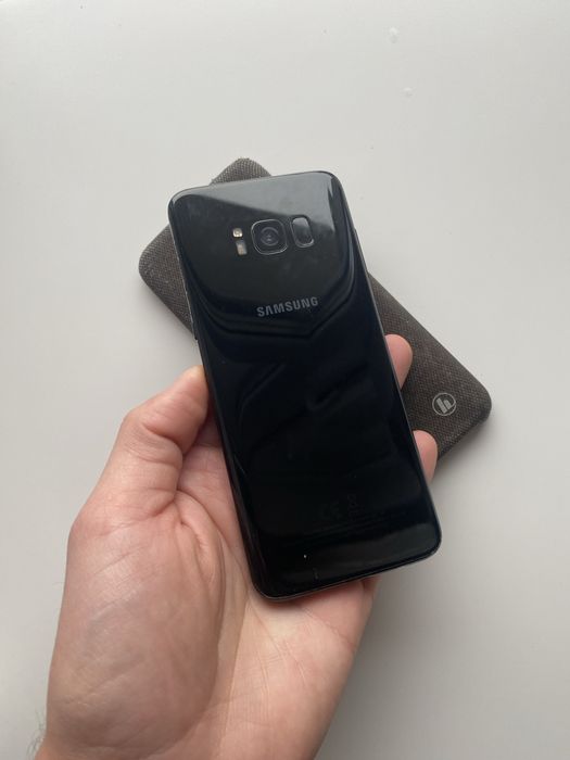 • Samsung Galaxy S8 • negru • functional • piese dezmembrari