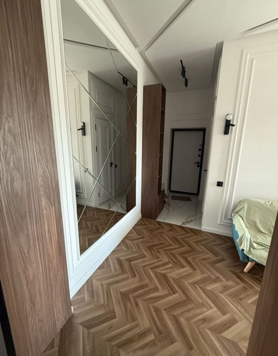 Аренда 2/4/4. Мэжик Сити. Можно на кароткий срок