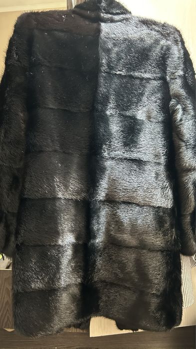 продаю норковую шубу