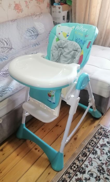 Детский стульчик для кормления