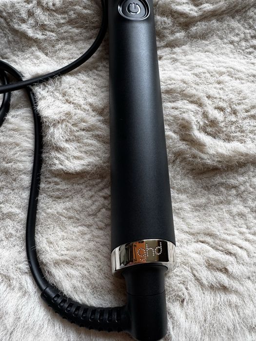 Ondulator pentru par GHD