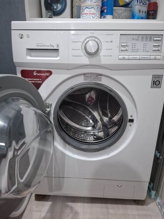 Продам стиральную машину марки LG.