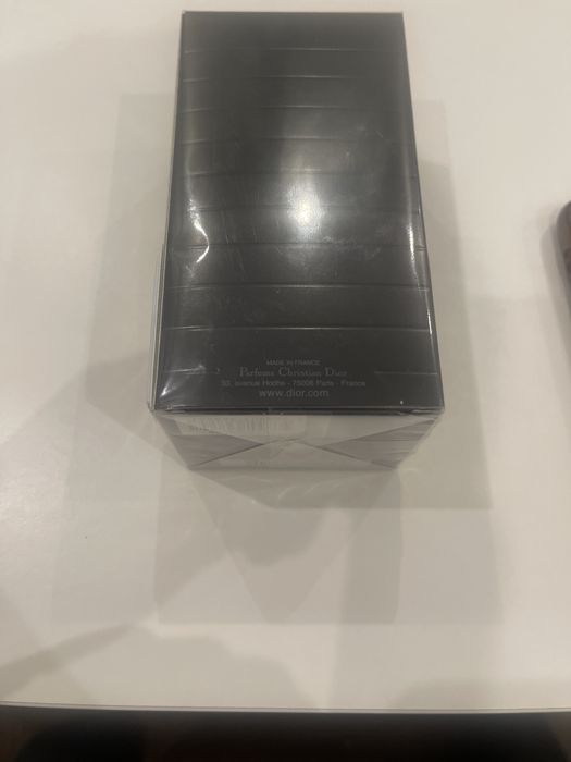 Срочно продается парфюм