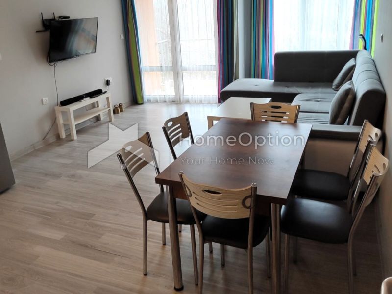Продава Тристаен Апартамент в кв. Черно Море 1, Несебър