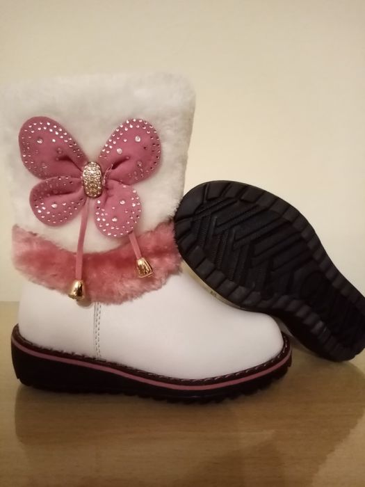 Детски топли зимни ботуши за момиче с топъл хастар бели стелка 14,5 см