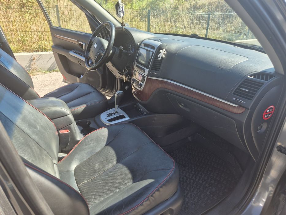Hyundai Santa fe 2.7i бензин-газ 4х4
